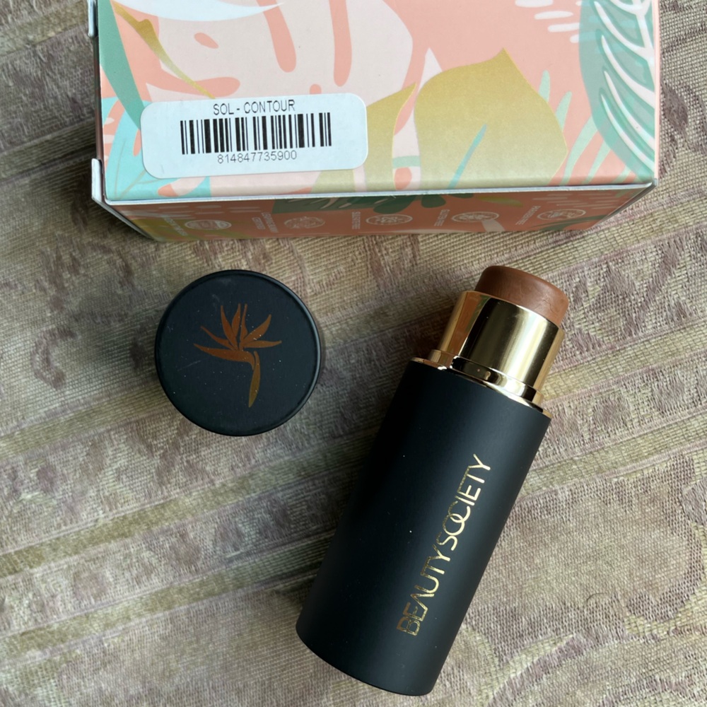 Contour Face Stick🔵Sol shade